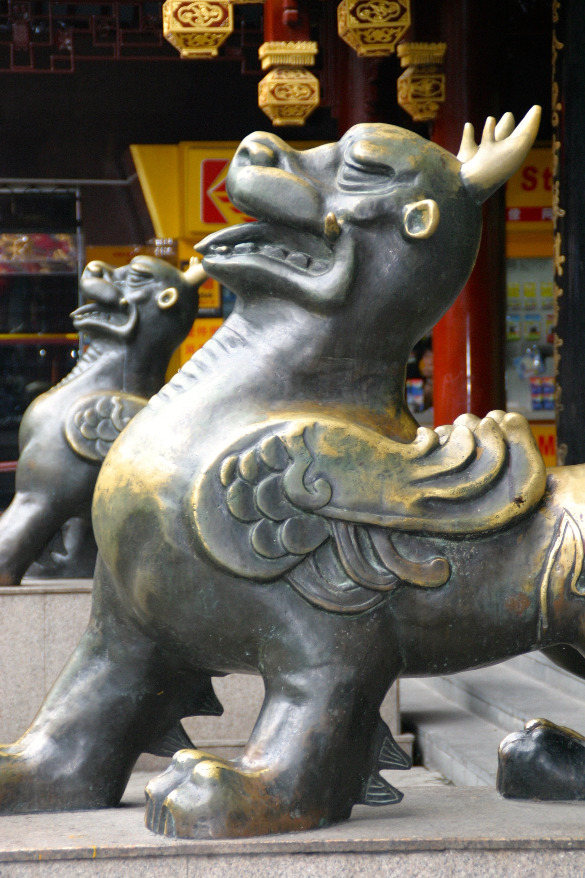 grey Chinese deity