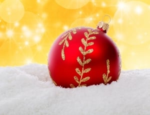 red gold glittery christmas baubles thumbnail