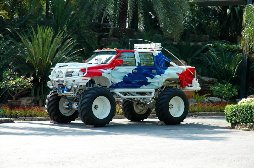 red blue white monster truck preview