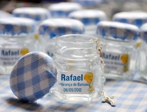 close up photo of rafael batismo container lot thumbnail