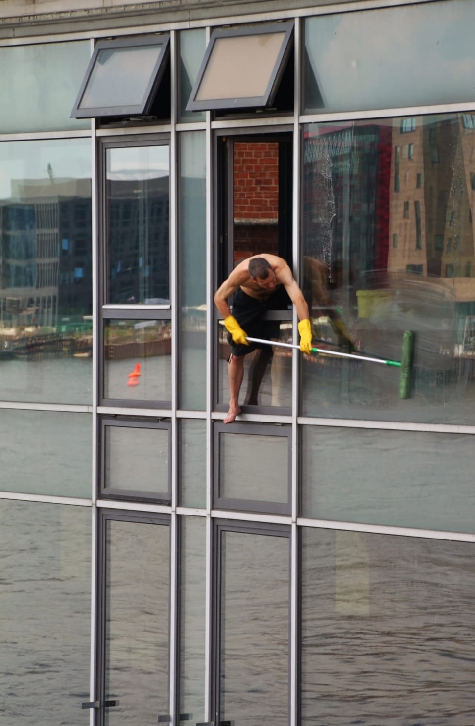 Person Cleaning Building Windows Free Image Peakpx