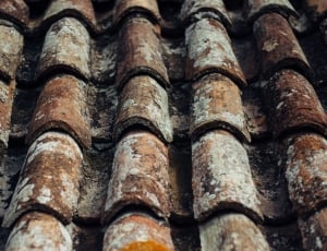 brown roof tiles thumbnail