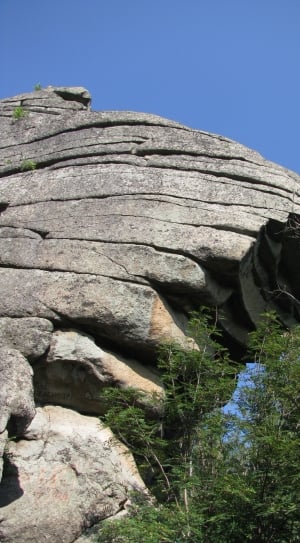 grey rock formation thumbnail
