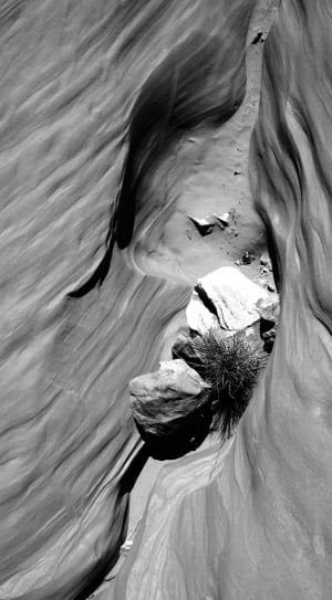 grayscale photo of rock formation thumbnail