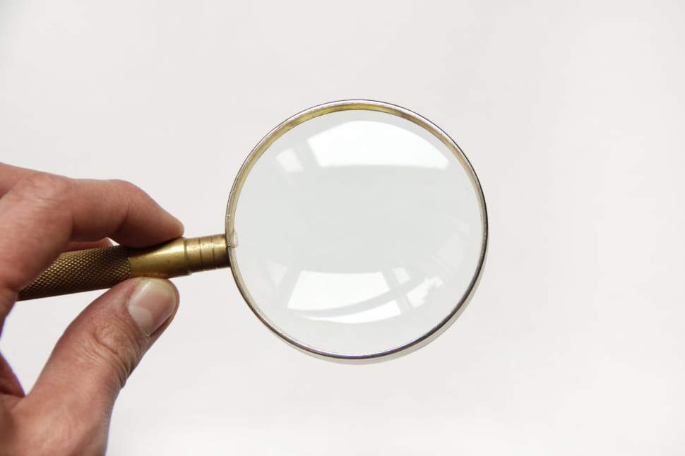 brass frame magnifying glass preview