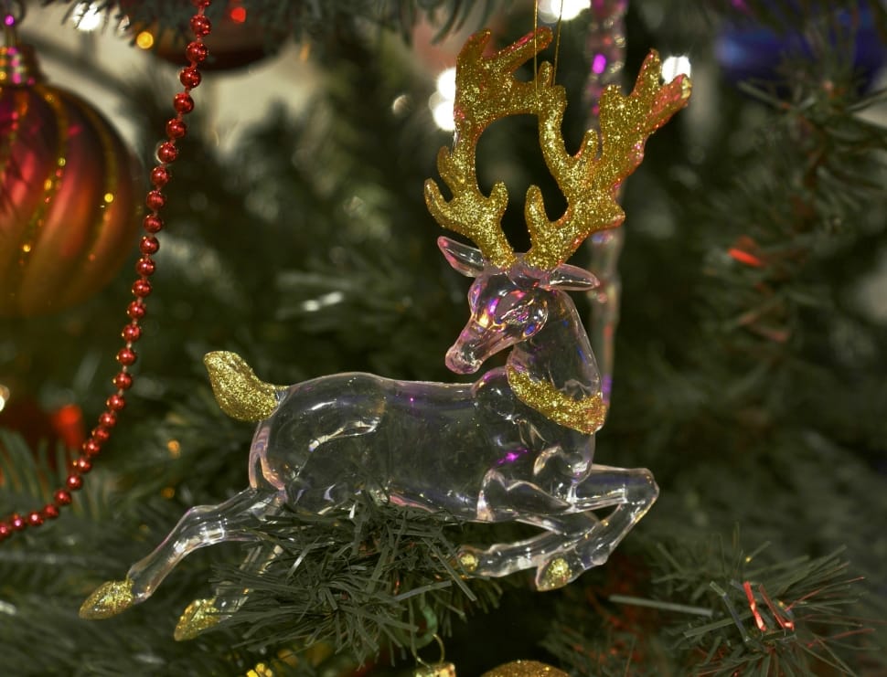 crystal and gold colored deer decoration preview