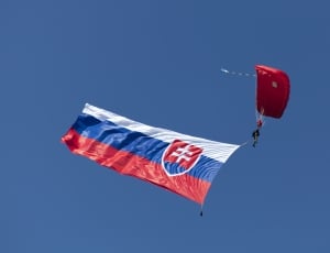 Slovak Flag, Pledge, Paragliding, patriotism, red thumbnail