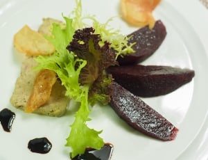 sweet potato with bread and lettuce appetizer thumbnail
