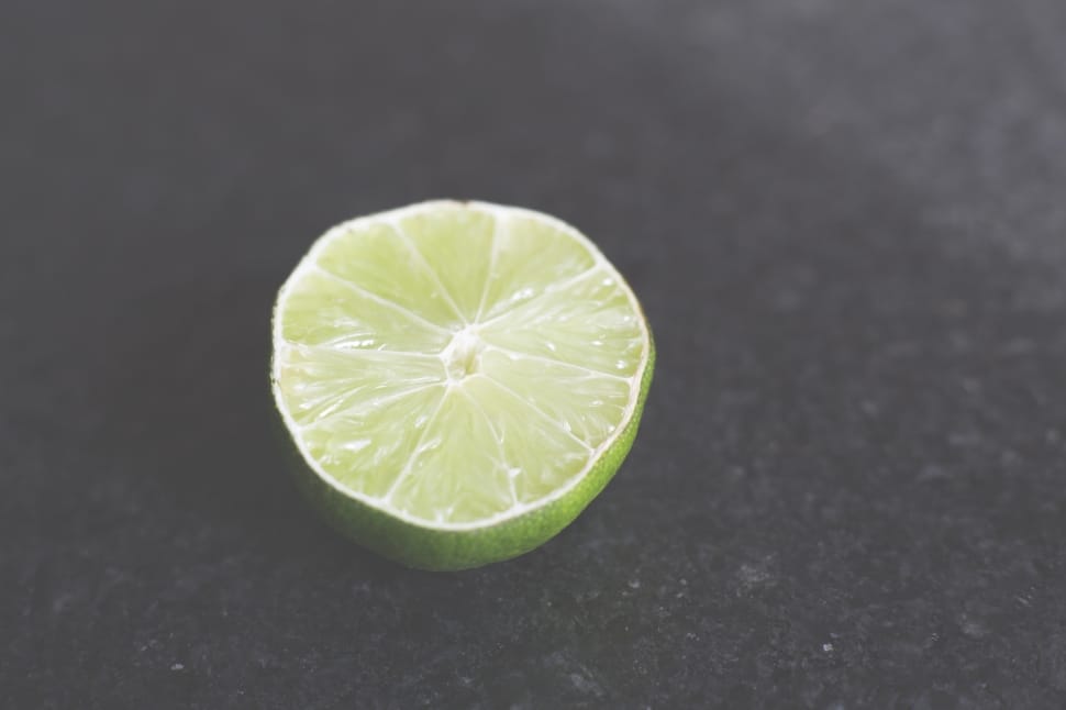 slice lime fruit preview