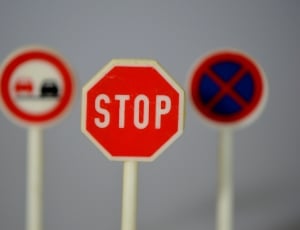 stop signage thumbnail