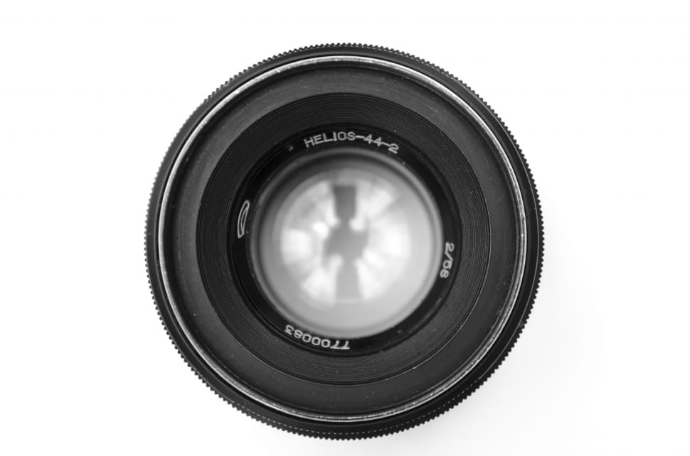 black zoom lens preview