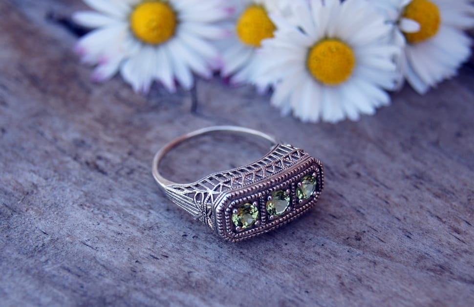 silver green gemstone ring preview