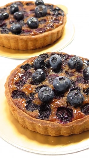 Tart, Suites, Cake, Sweet, food and drink, baked thumbnail