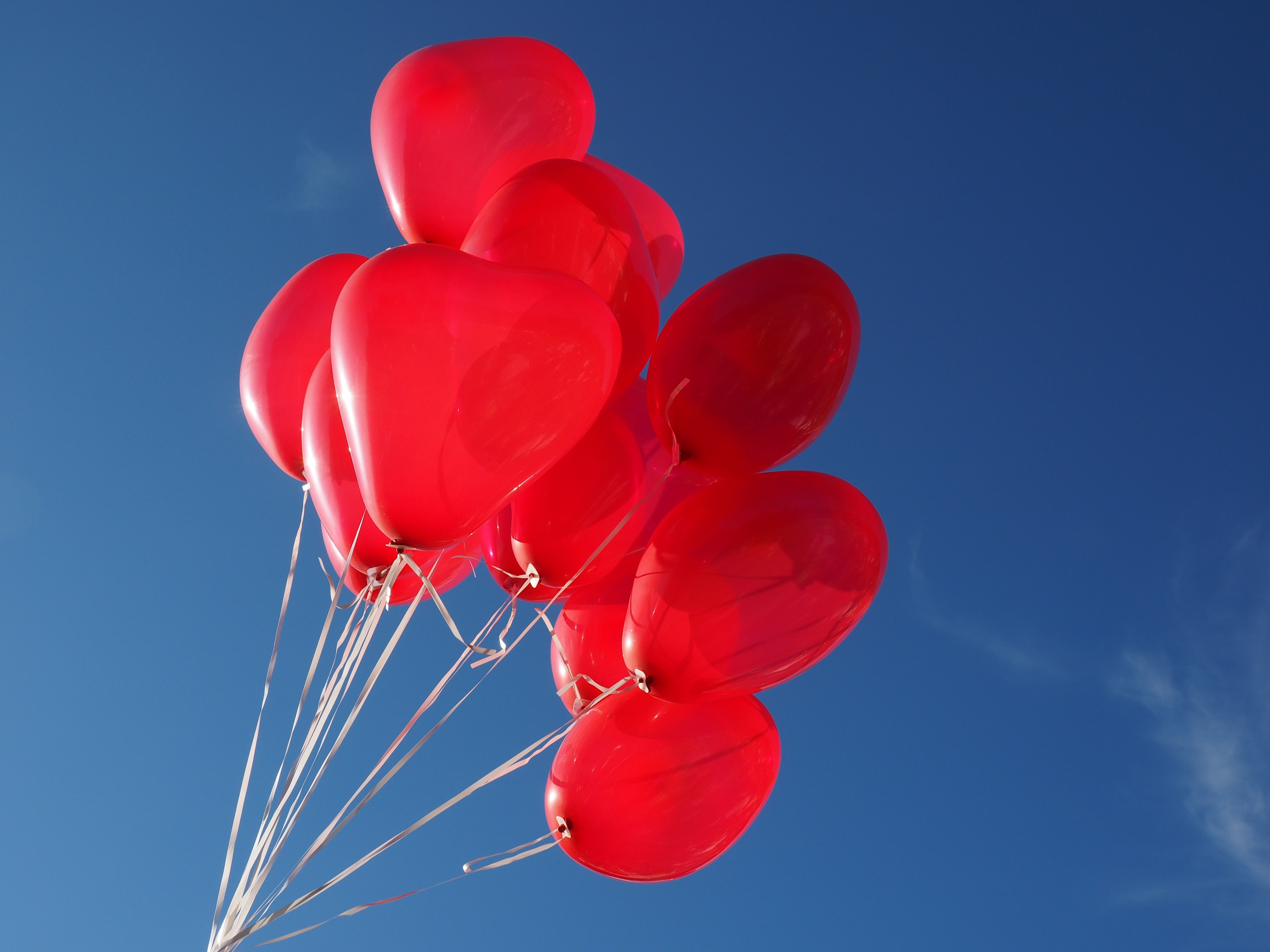 red ballons