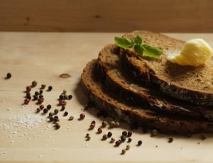 bread slice with leaf vegetable photography thumbnail