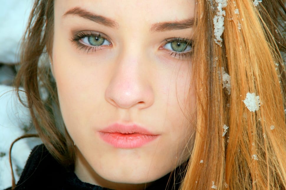 Green Eyes, Snow, Blonde, Portrait, Girl, sadness, one person preview