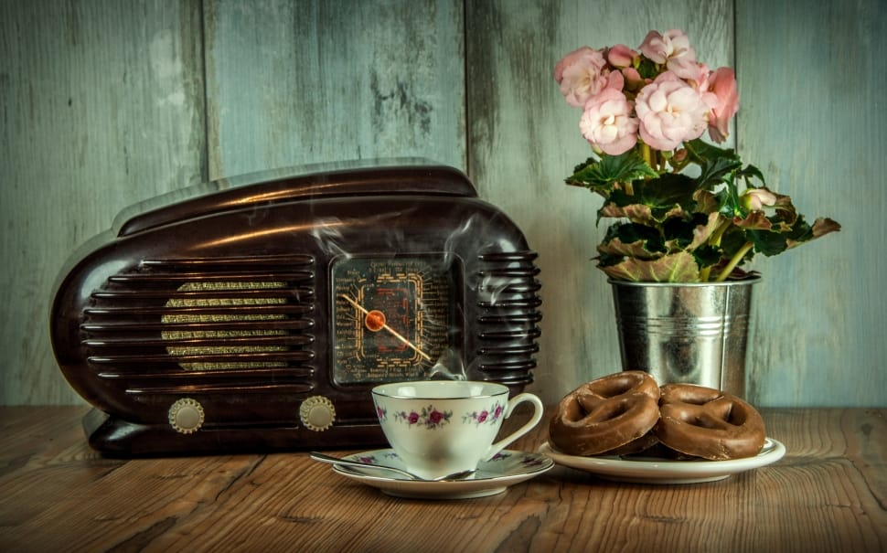 classic radio with cup and cookies preview