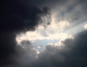 white and gray cloud thumbnail