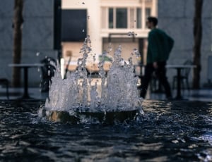 water dancing fountain thumbnail