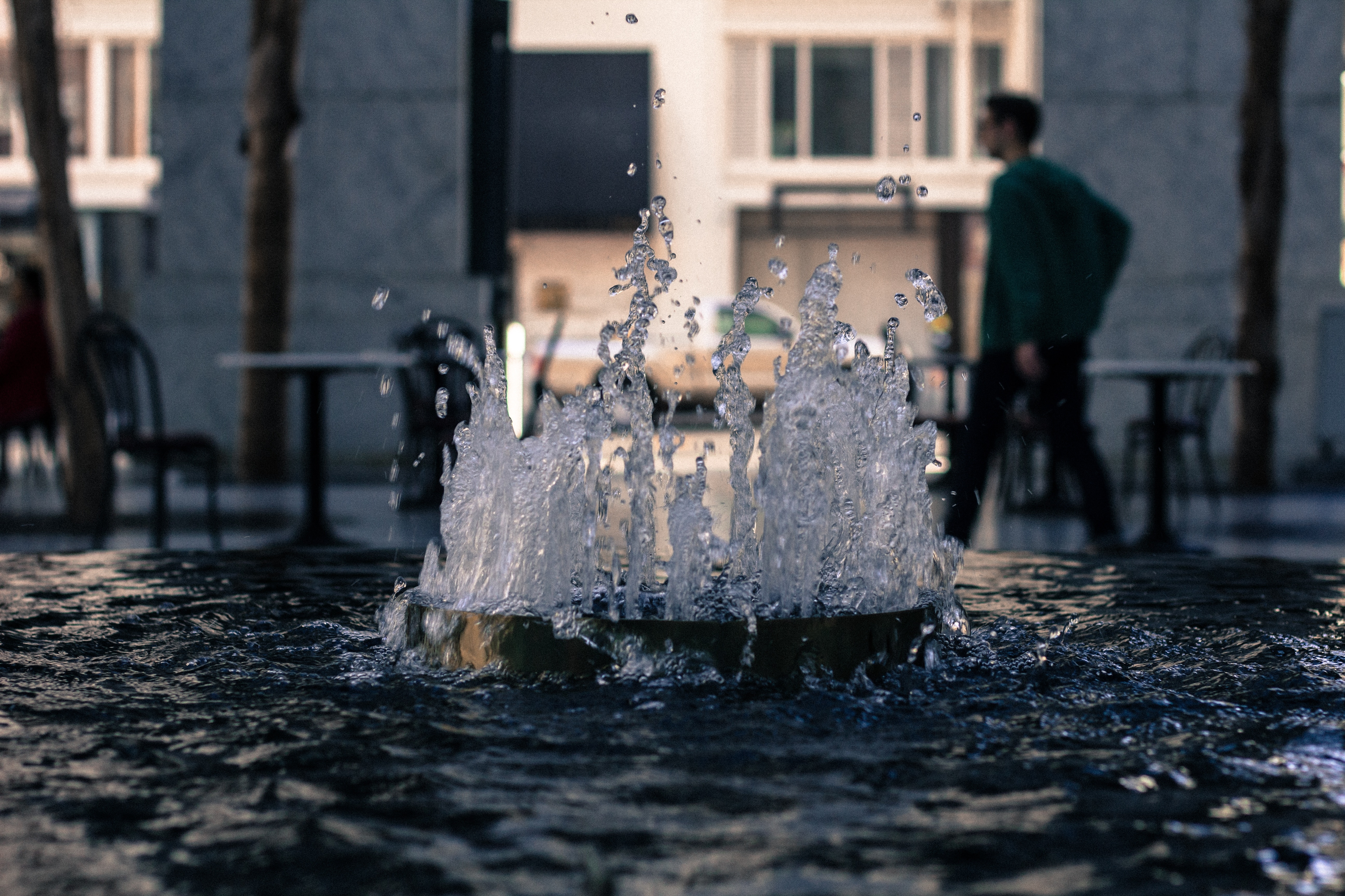 water dancing fountain