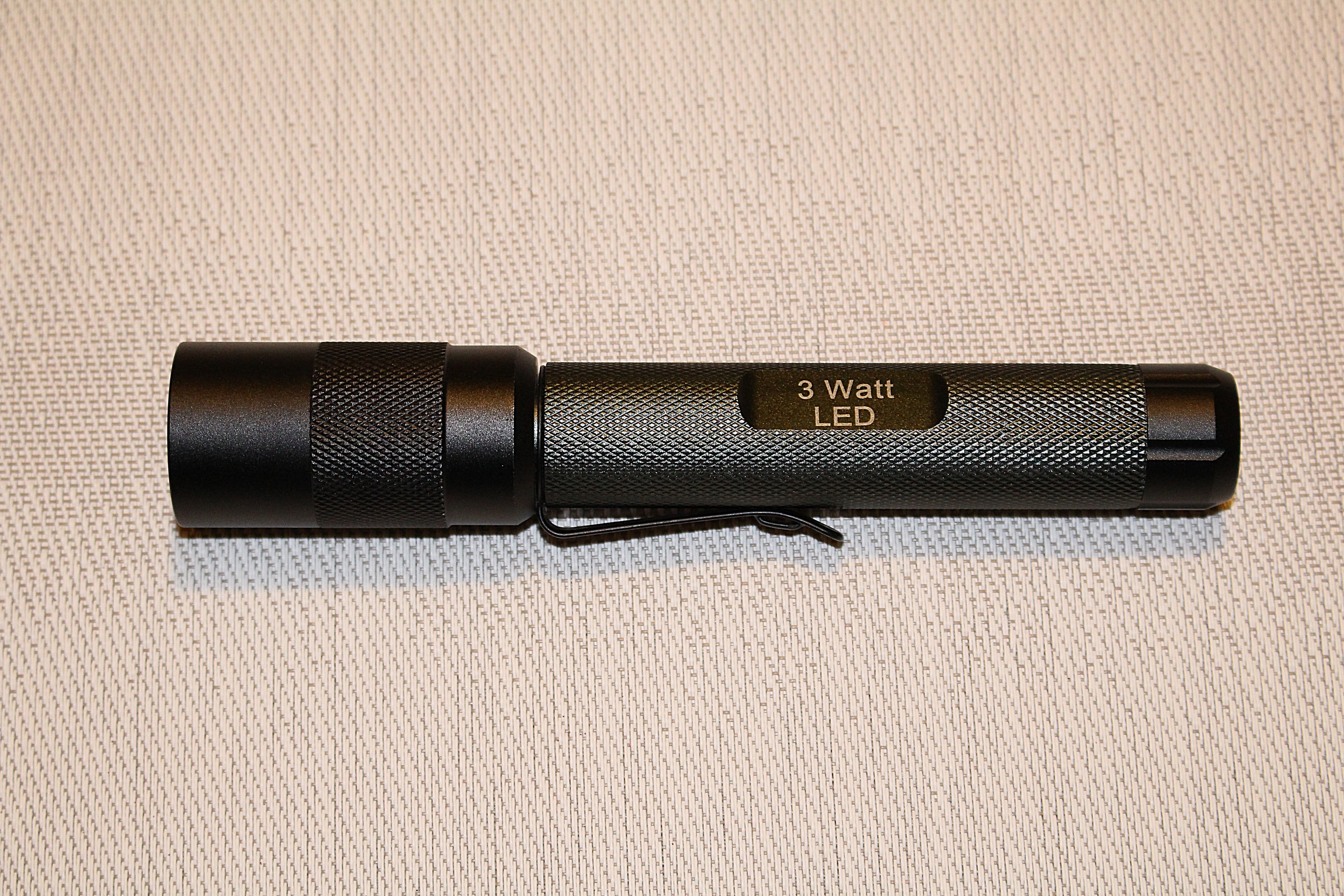 black 3 watt led tactical flashlight