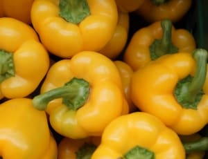 yellow bell peppers thumbnail