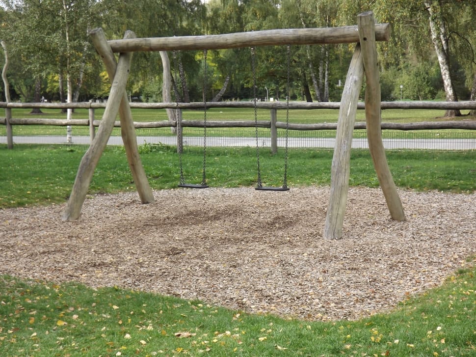 wood swing set preview