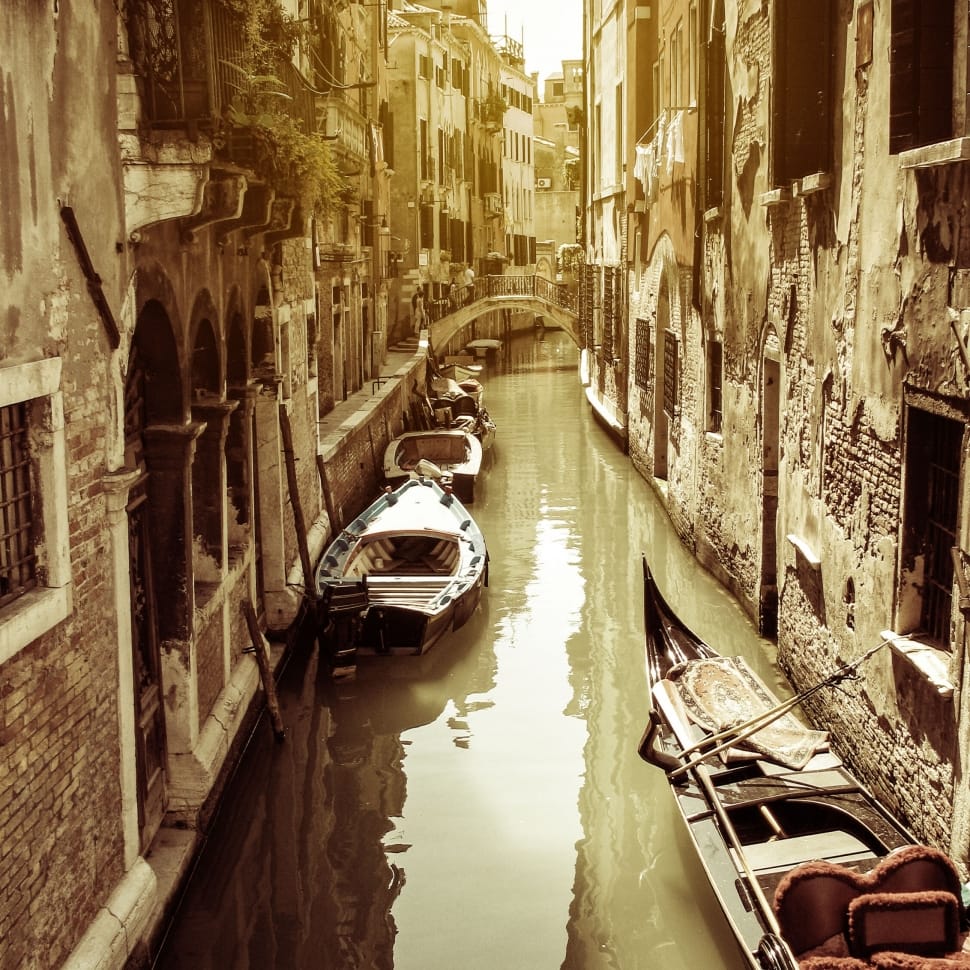venice italy canal preview