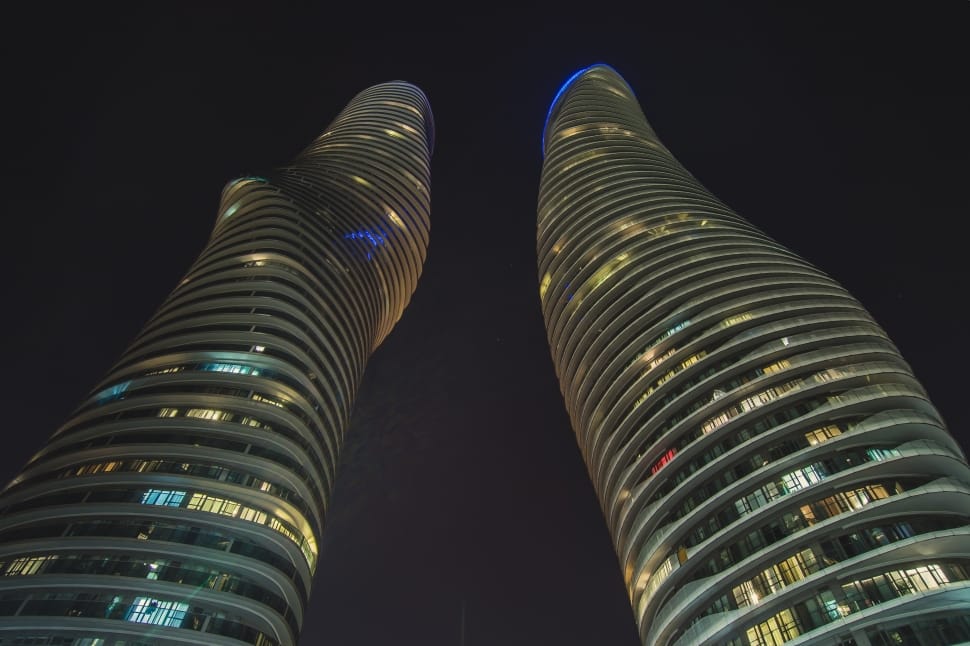 2 spiral tall buildings preview