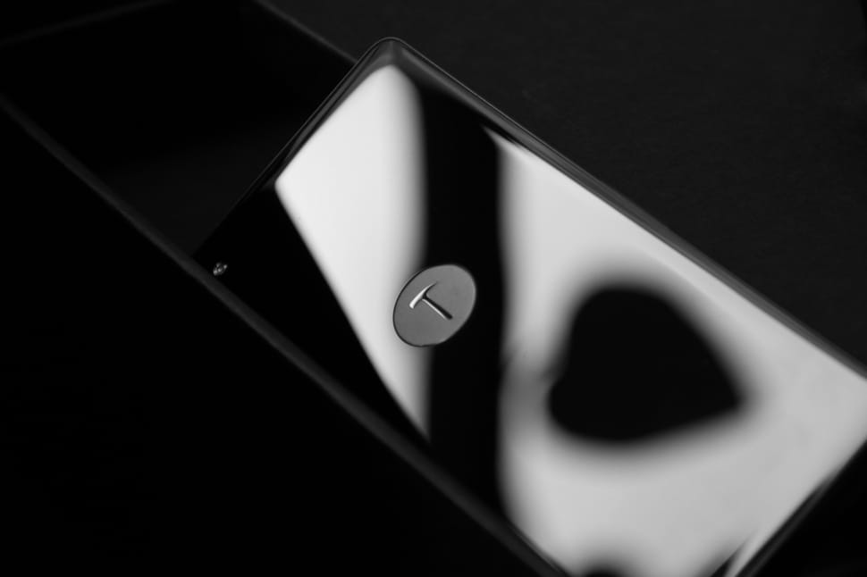 black rectangular case preview