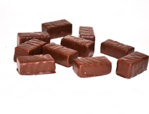 brown chocolate bars thumbnail