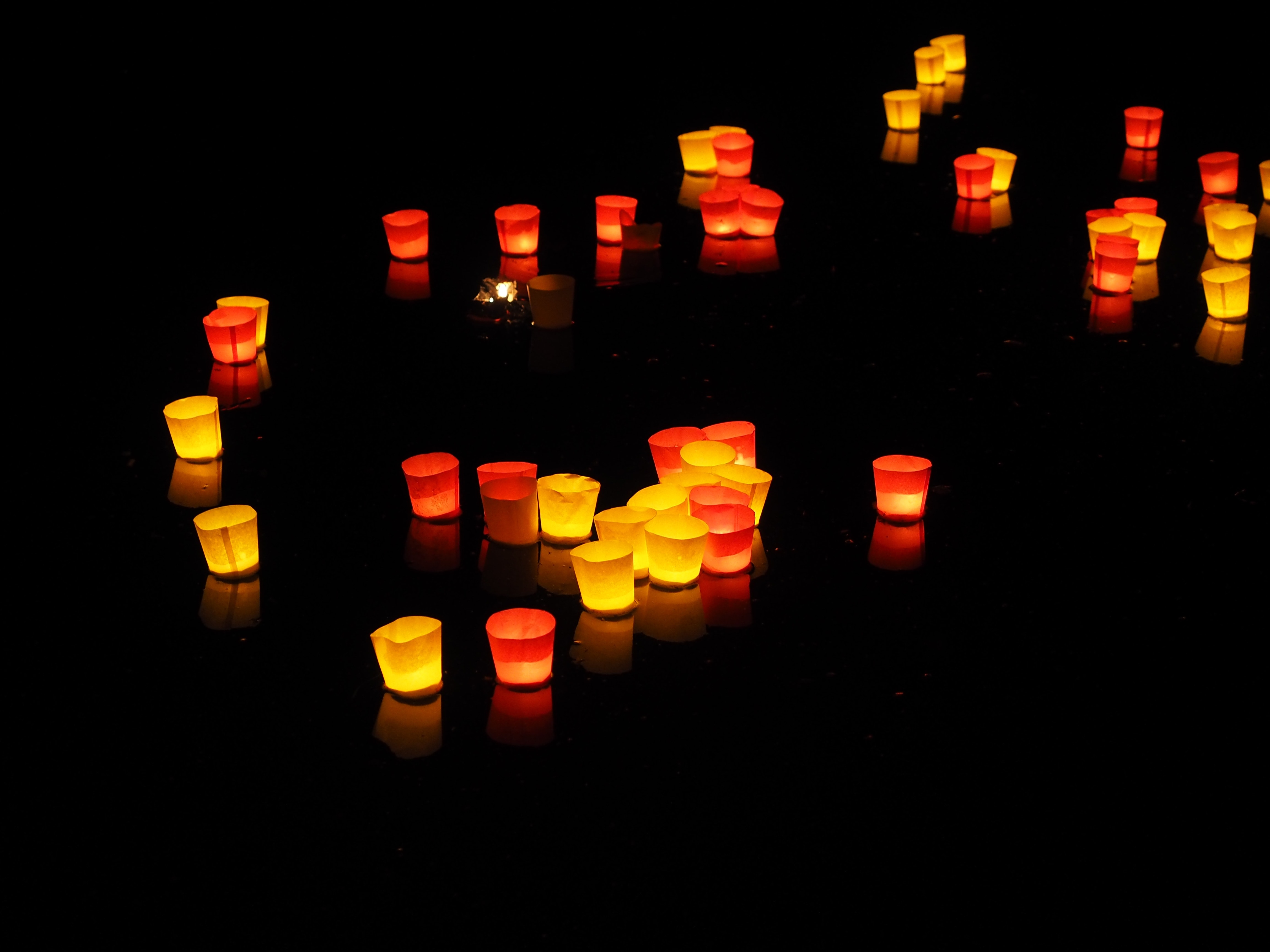 Candles, Floating Candles, Lights, night, illuminated