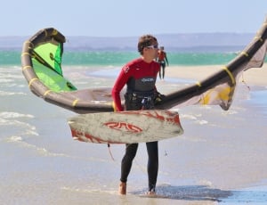 white and red bodyboard thumbnail