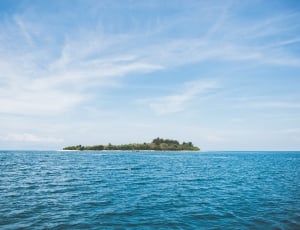 island surrounding body of water thumbnail