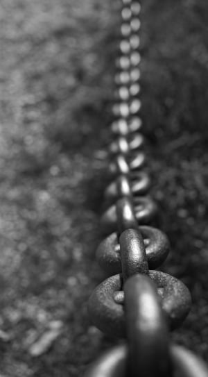 chain link gray photoscale thumbnail
