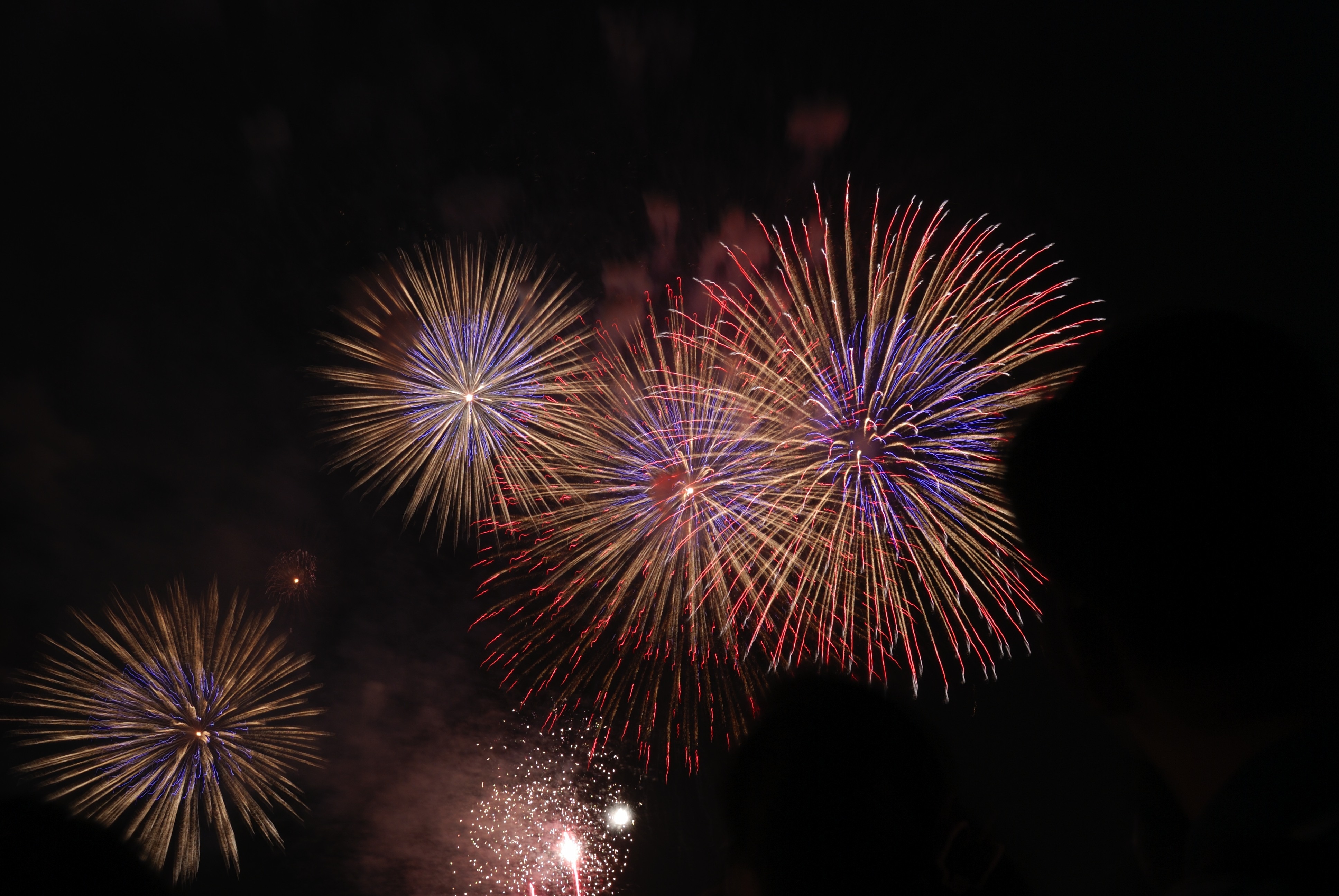 1366x768 wallpaper | fireworks display | Peakpx