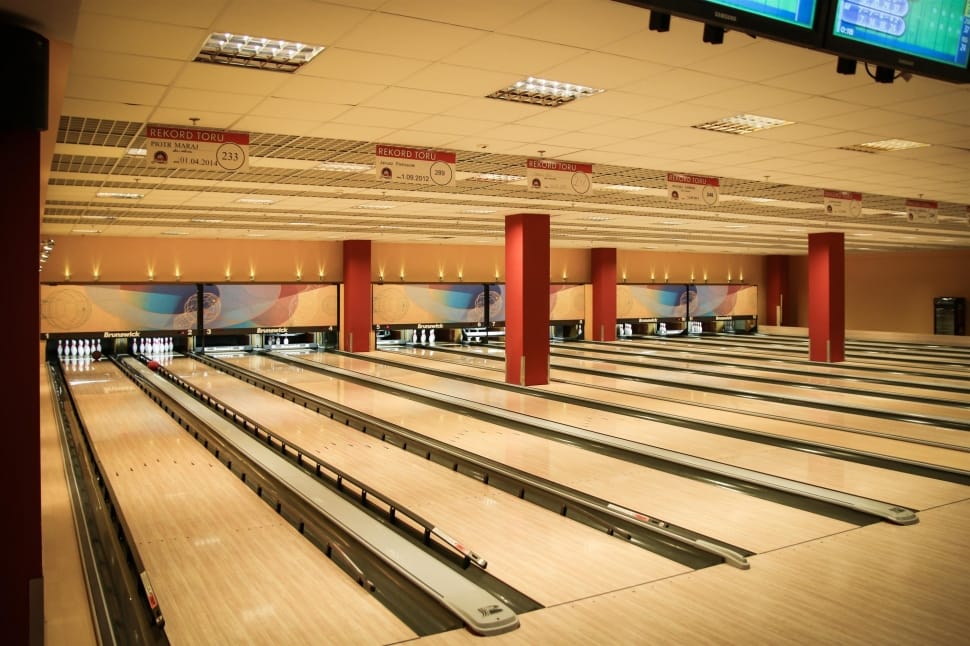 bowling lane preview