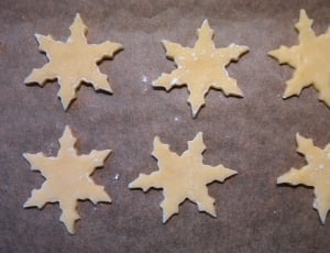 six white snowflakes cookie shape thumbnail