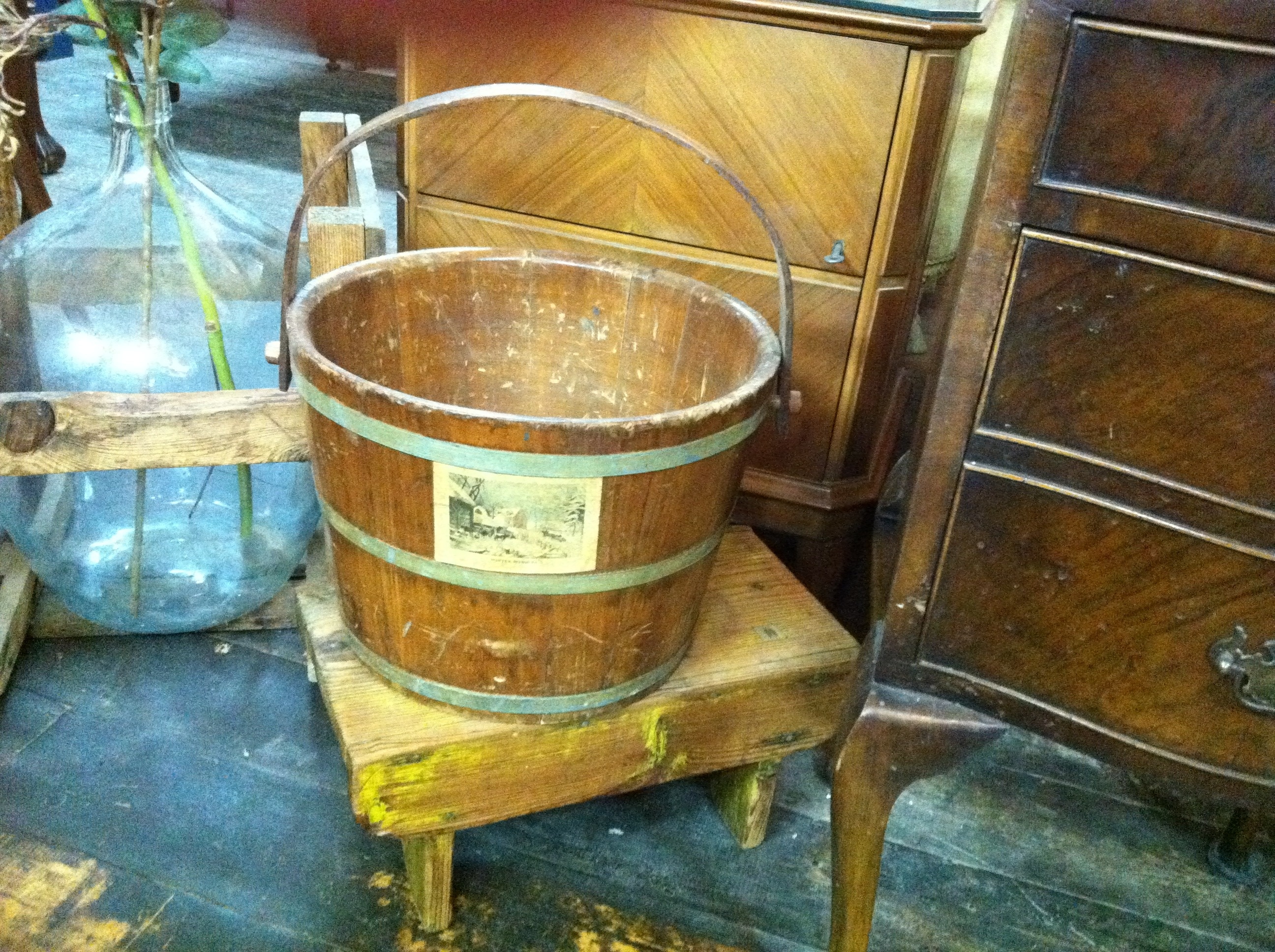 brown wooden bucket