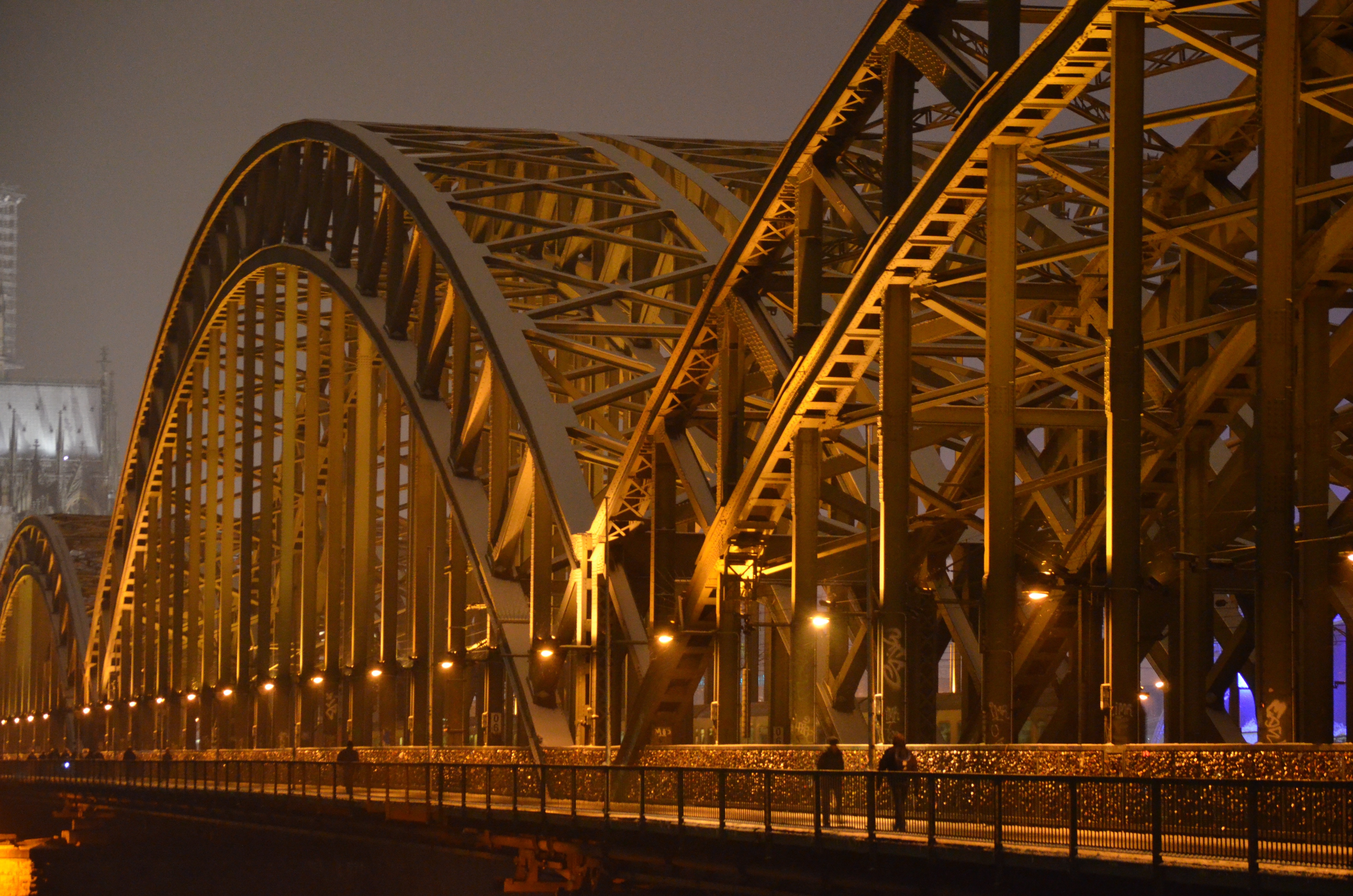 hohenzollern bridge