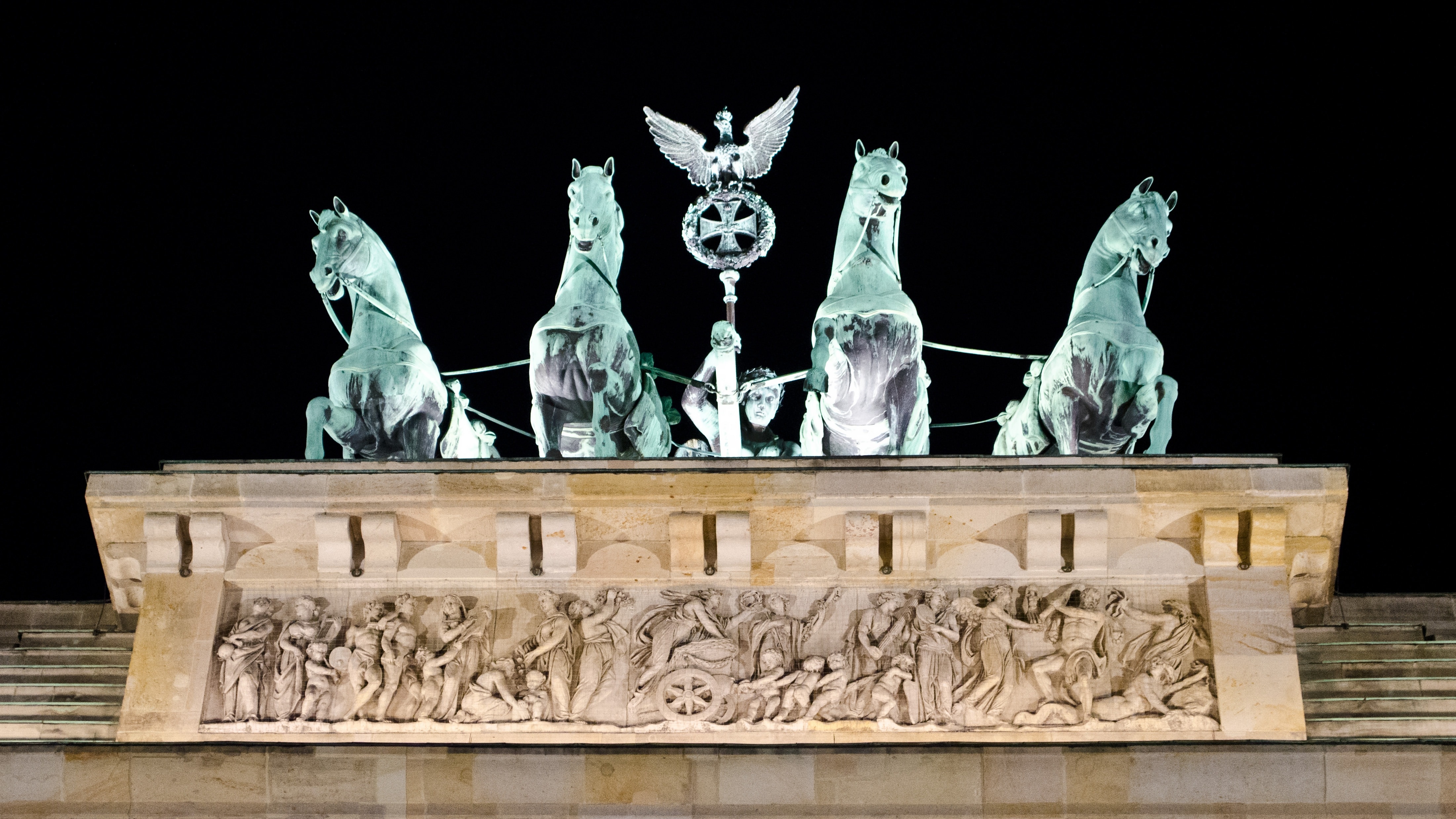 Berlin, Brandenburg Gate, Germany, model - object, animal themes