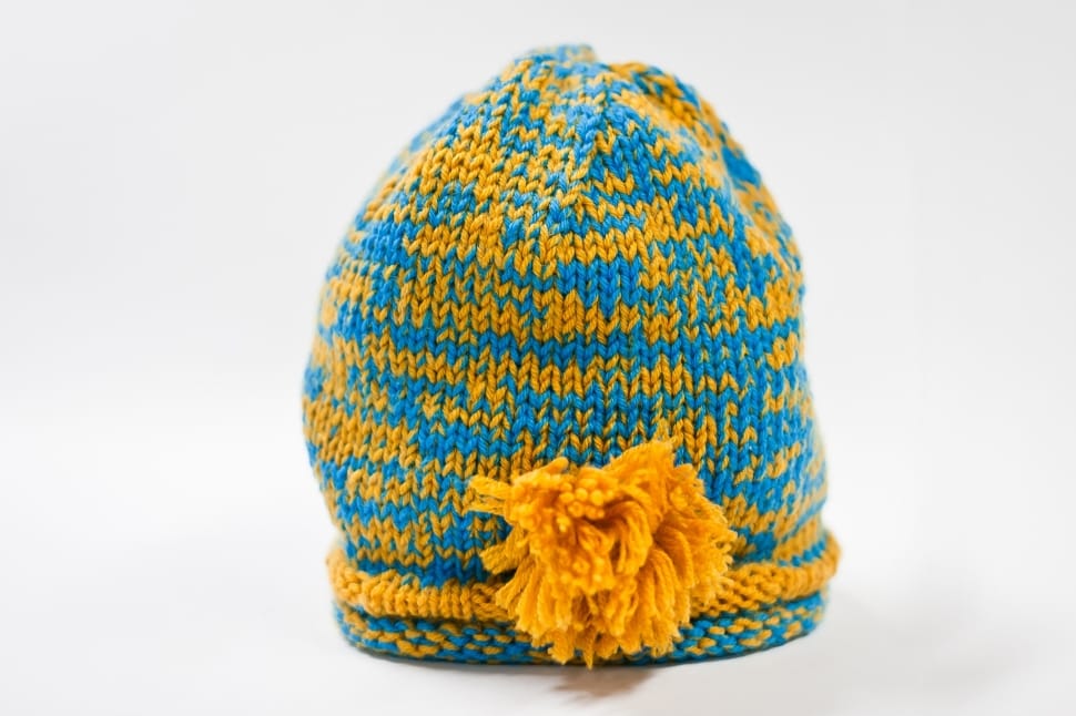 blue and yellow knit cap preview