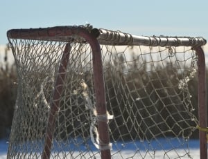 pink and white soccer goal thumbnail