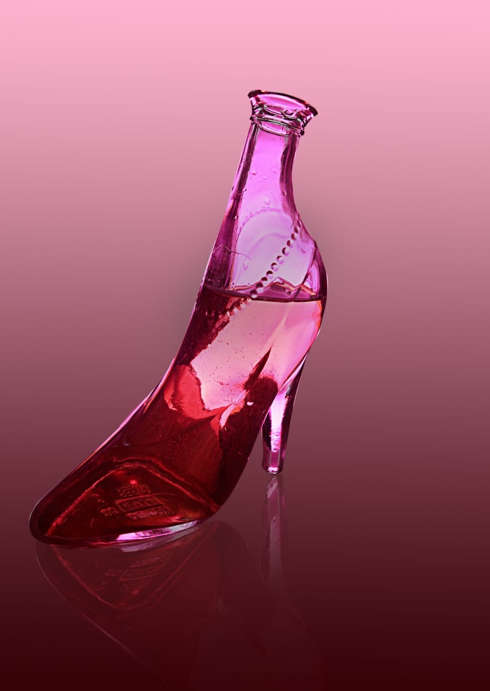 stiletto themed pink clear glass bottle preview