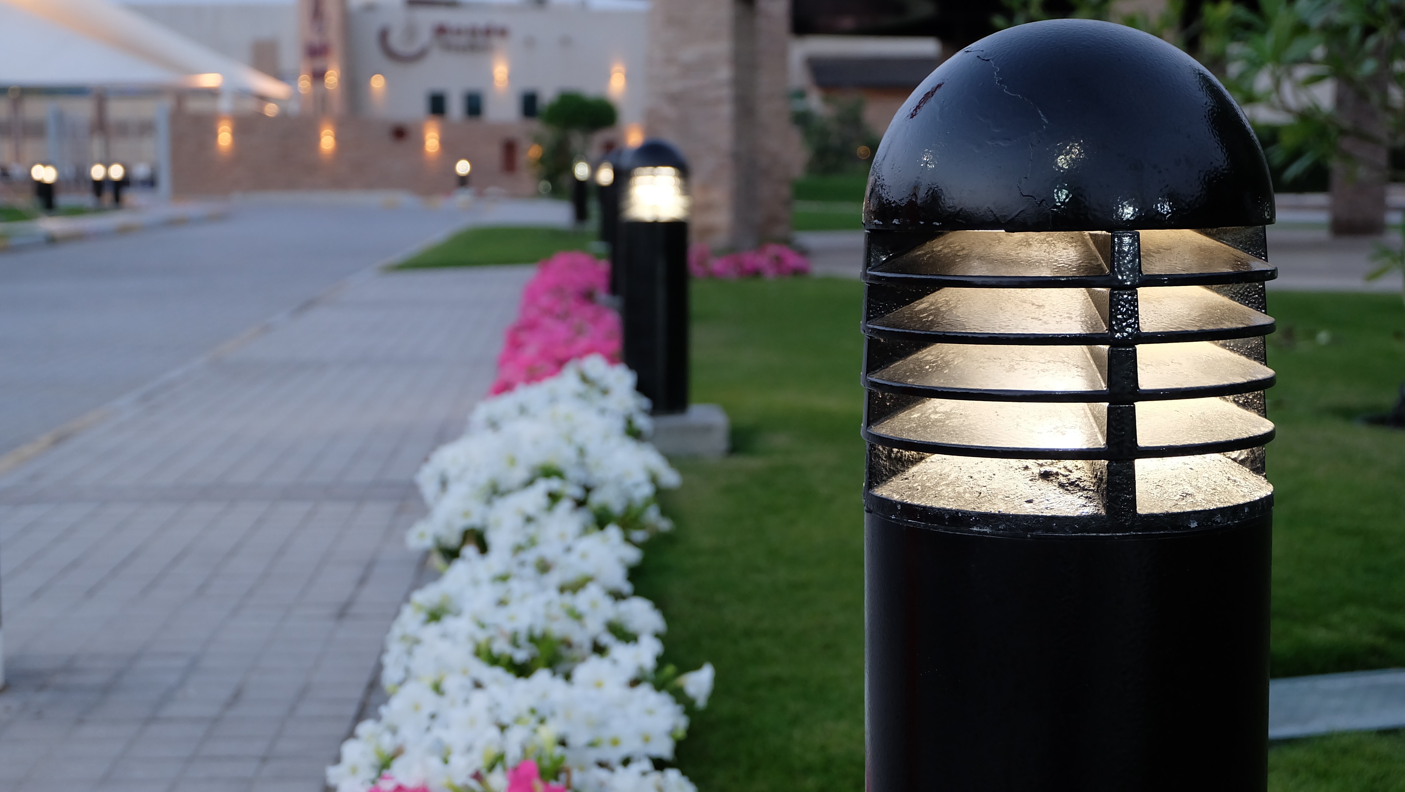 Lamp Posts, Lights, Pole, Street, cemetery, tombstone