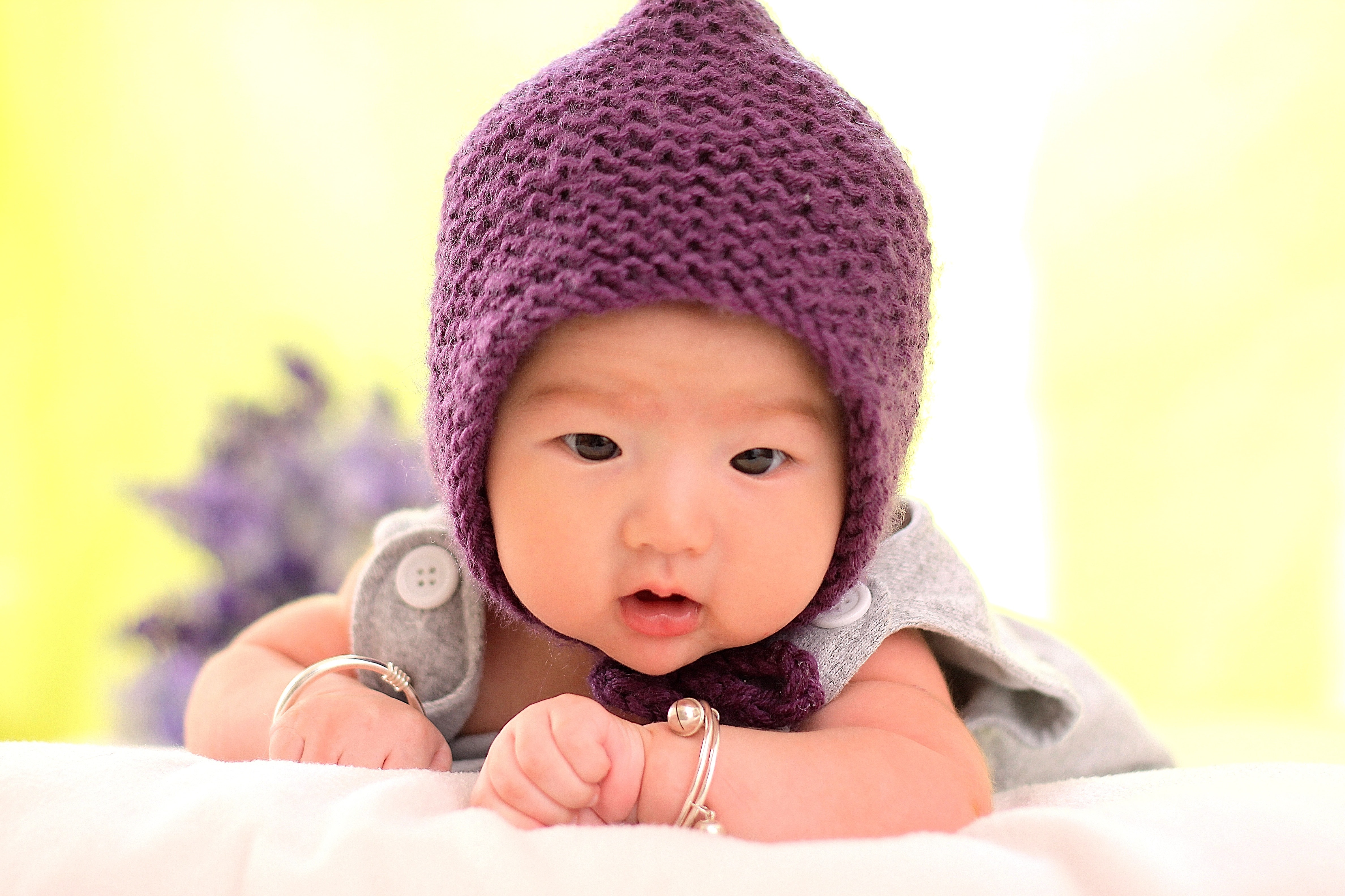 baby's brown knitted cap