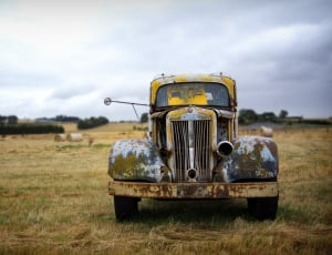 yellow and green classic truck thumbnail