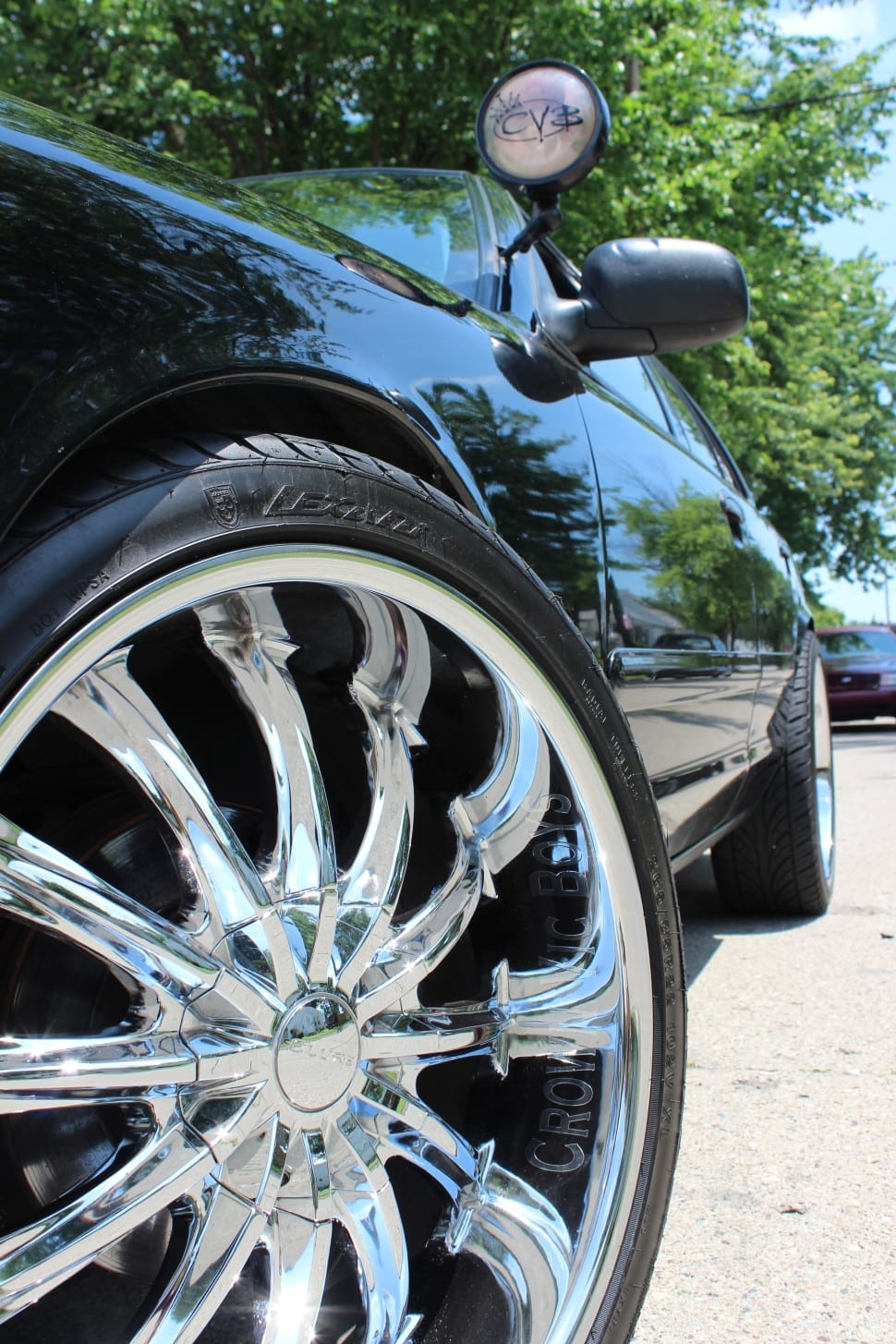 chrome multi spoke auto wheel with tire preview