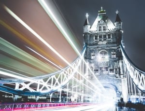 tower bridge of london thumbnail