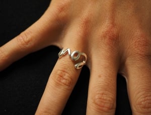 love letter shape ring thumbnail